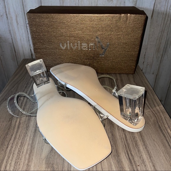 Vivianly Square Toe Strappy Block Heel Crystal Sandal - Picture 5 of 5